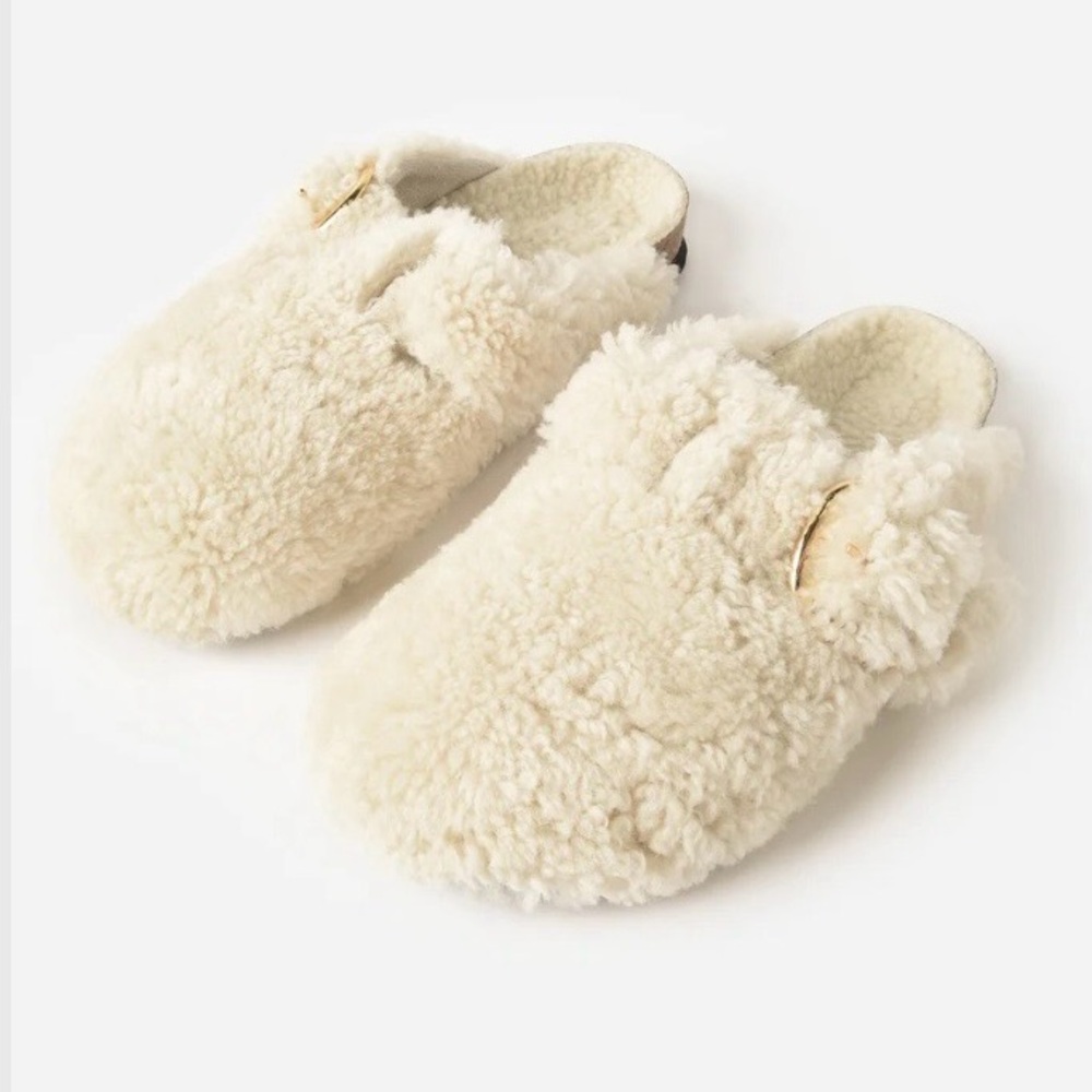 Birkenstock WOMEN'S BOSTON BIG BUCKLE SHEARLING CLOG